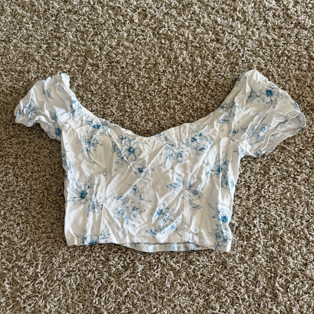 Blue and White Ruched Crop Blouse with Cap Sleeves